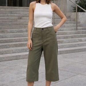 Zara Khaki Women's Capris
